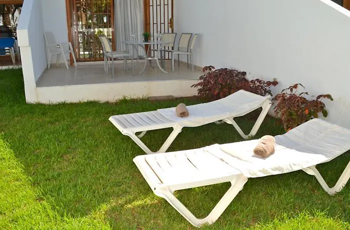 Club Olympus In Garden شقة *