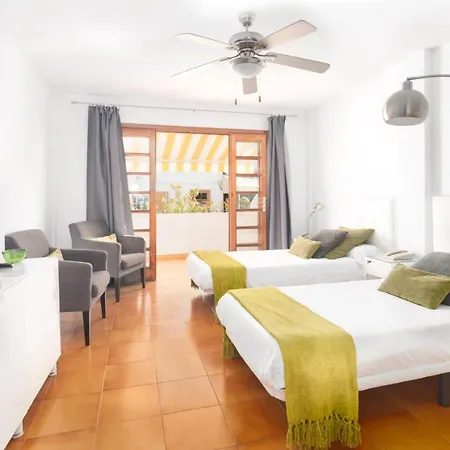 Club Olympus In Garden Apartament *