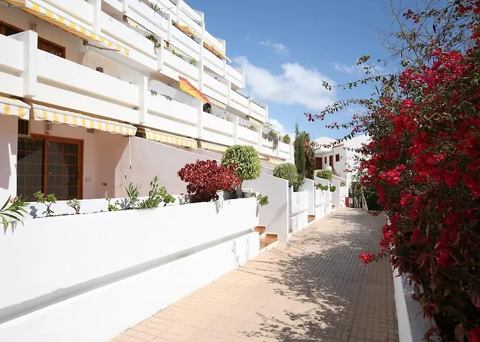 Club Olympus In Garden Apartament