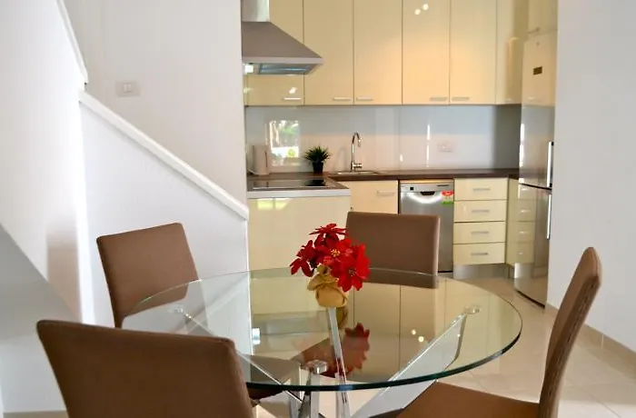 Apartament Club Olympus In Garden Playa de las Americas (Tenerife)