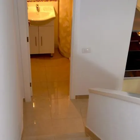 Club Olympus In Garden Апартаменты