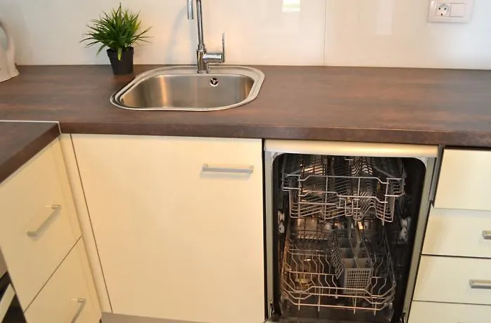 Club Olympus In Garden Apartament *